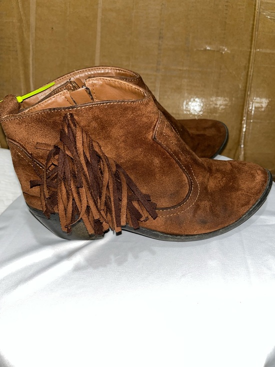 Faded Glory Shoes - Faded Glory Brown Suede Fringe Ankle Booties